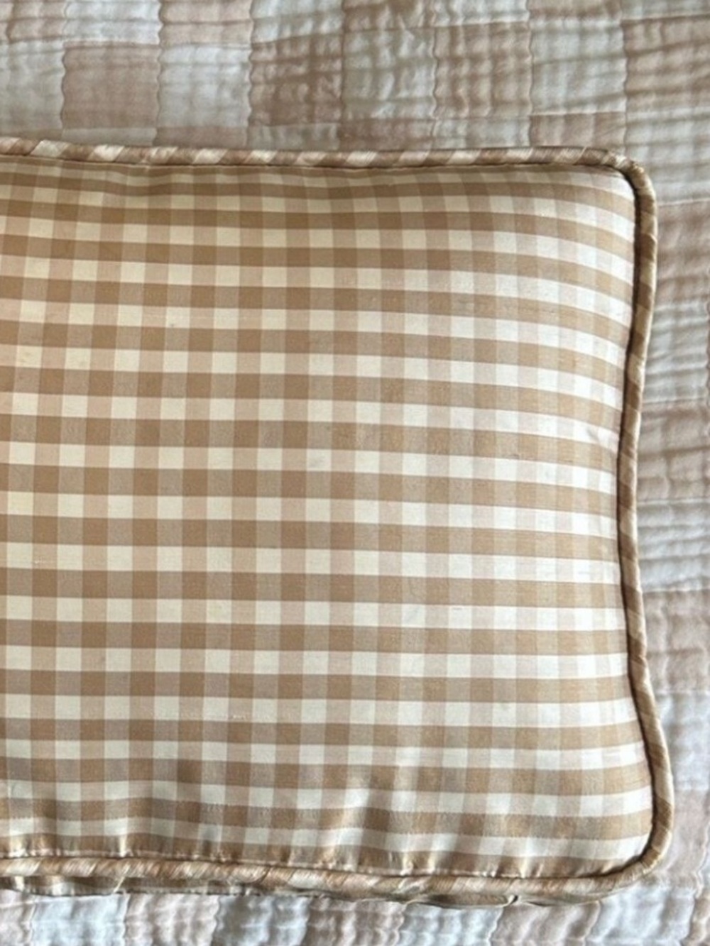 Gingham Beige + White Quilt Throw Size New Prewashed Hand Crafted Medium Check - Picture 3 of 12